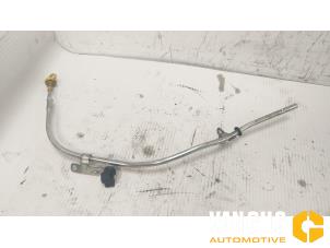 Używane Pretowy wskaznik poziomu oleju Fiat Punto Evo (199) 1.3 JTD Multijet 85 16V Cena € 30,00 Procedura marży oferowane przez Van Gils Automotive