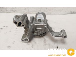 Gebruikte Oliepomp Ford Fiesta 6 (JA8) 1.0 SCI 12V 80 Prijs € 66,00 Margeregeling aangeboden door Van Gils Automotive