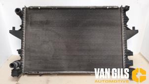 Begagnade Kylare Volkswagen Multivan T5 (7E/7HC/7HF/7HM) 2.5 TDi Pris € 55,00 Marginaltabell erbjuds av Van Gils Automotive