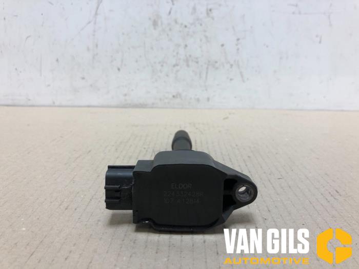 Bobine van een Renault Twingo III (AH) 0.9 Energy TCE 90 12V 2014