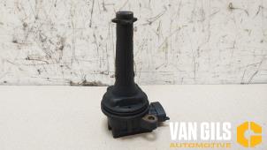 Gebruikte Pen Bobine Volvo S60 I (RS/HV) 2.4 20V 140 Prijs € 30,00 Margeregeling aangeboden door Van Gils Automotive