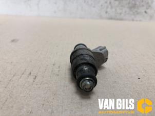 Gebruikte Injector (benzine injectie) Mitsubishi Colt (Z2/Z3) 1.3 16V Prijs € 30,00 Margeregeling aangeboden door Van Gils Automotive
