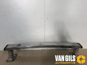 Begagnade Främre stötfångarram Peugeot Expert (G9) 2.0 HDi 120 Pris € 55,00 Marginaltabell erbjuds av Van Gils Automotive
