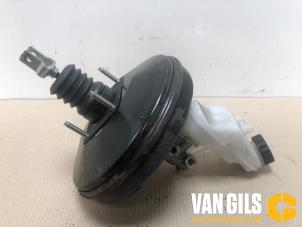 Gebruikte Rembekrachtiger Peugeot 108 1.0 12V Prijs € 35,00 Margeregeling aangeboden door Van Gils Automotive