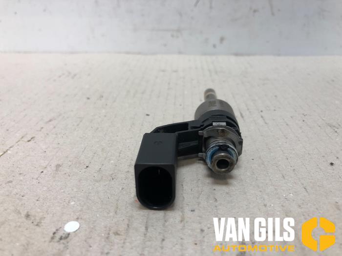 Injector (benzine injectie) van een Audi A1 (8X1/8XK) 1.4 TFSI 16V 122 2011
