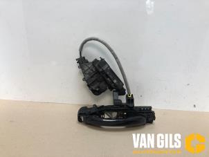 Gebruikte Deurslot Mechaniek 4Deurs rechts-achter Mercedes E (W213) E-200d 2.0 Turbo 16V Prijs € 49,99 Margeregeling aangeboden door Van Gils Automotive