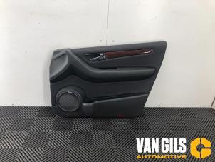 Begagnade List, framdörr, 4-dörrars, höger Mercedes A (W169) 1.5 A-150 3-Drs. Pris € 49,00 Marginaltabell erbjuds av Van Gils Automotive