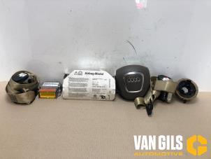 Gebruikte Airbag Set + Module Audi A8 (D3) 3.0 TDI V6 24V Quattro Prijs € 375,00 Margeregeling aangeboden door Van Gils Automotive