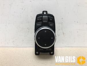 Gebruikte Regelunit Multi Media BMW X5 (F15) xDrive 40d 3.0 24V Prijs € 249,99 Margeregeling aangeboden door Van Gils Automotive