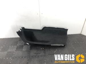 Gebruikte Kofferbakbekleding rechts Opel Insignia Grand Sport 2.0 GSi Turbo 16V 4x4 Prijs op aanvraag aangeboden door Van Gils Automotive