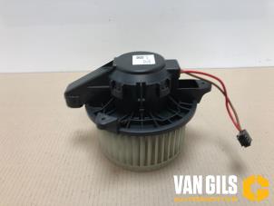 Gebruikte Kachel Ventilatiemotor Lynk &amp; Co 01 1.5 PHEV Prijs € 108,89 Inclusief btw aangeboden door Van Gils Automotive