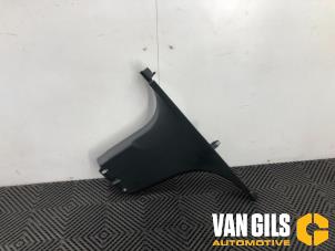 Begagnade Dörram, mitten, höger Lynk &amp; Co 01 1.5 PHEV Pris € 60,49 Inklusive moms erbjuds av Van Gils Automotive