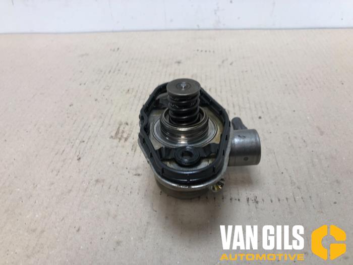 Högtryckspump från en MINI Mini (F55) 1.5 12V Cooper 2016