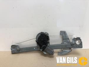 Gebruikte Raammechaniek 2Deurs links-voor Toyota Aygo (B10) 1.0 12V VVT-i Prijs € 30,00 Margeregeling aangeboden door Van Gils Automotive