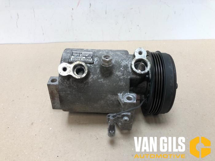 Luftkonditioneringspump från en Suzuki Celerio (LF) 1.0 12V Dualjet 2016