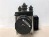 ABS-pump från en Volkswagen Caddy III (2KA,2KH,2CA,2CH) 1.9 TDI 2009