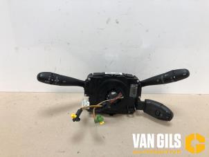 Begagnade Spak, rattstång Peugeot 207/207+ (WA/WC/WM) 1.4 16V VTi Pris på förfrågan erbjuds av Van Gils Automotive