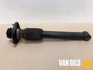 Gebruikte Schokdemper rechts-achter BMW X5 (E53) 4.4i V8 32V Prijs € 45,00 Margeregeling aangeboden door Van Gils Automotive
