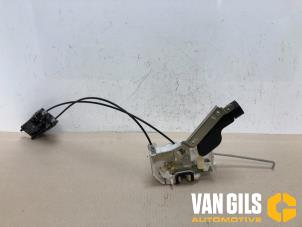 Gebruikte Deurslot Mechaniek 4Deurs links-achter Suzuki Alto 1.0 12V Prijs € 45,00 Margeregeling aangeboden door Van Gils Automotive