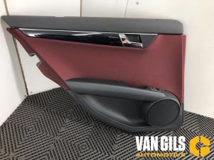 Gebruikte Portierbekleding 4Deurs links-achter Mercedes C Estate (S204) 2.5 C-230 V6 24V Prijs € 75,00 Margeregeling aangeboden door Van Gils Automotive