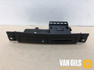 Begagnade Kortläsare (lås) Peugeot 207/207+ (WA/WC/WM) 1.4 16V VTi Pris på förfrågan erbjuds av Van Gils Automotive