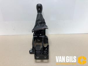 Begagnade Växlingsmekanism Opel Astra K 1.4 Turbo 16V Pris på förfrågan erbjuds av Van Gils Automotive