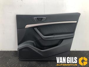 Begagnade List, framdörr, 4-dörrars, höger Seat Ateca (5FPX) 2.0 TDI SCR Pris € 100,00 Marginaltabell erbjuds av Van Gils Automotive