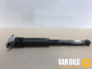 Gebruikte Achterpoot rechts Opel Astra K 1.4 Turbo 16V Prijs op aanvraag aangeboden door Van Gils Automotive