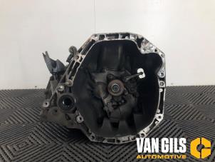 Begagnade Växellåda Renault Modus/Grand Modus (JP) 1.4 16V Pris på förfrågan erbjuds av Van Gils Automotive