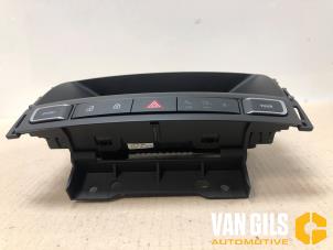 Gebruikte Navigatie Display Opel Astra J (PC6/PD6/PE6/PF6) 1.6 Turbo 16V Prijs € 150,00 Margeregeling aangeboden door Van Gils Automotive