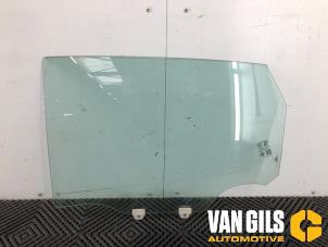 Gebruikte Portierruit 4Deurs links-achter MG ZS EV Standard Range 50 kWh Prijs € 95,00 Margeregeling aangeboden door Van Gils Automotive