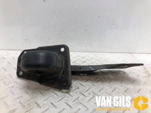 Begagnade Bakre övre gaffelben, höger Volkswagen Golf VII (AUA) 1.4 TSI 16V Pris € 40,00 Marginaltabell erbjuds av Van Gils Automotive