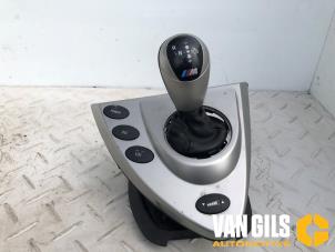 Begagnade Växelspak BMW M6 (E63) 5.0 V10 40V Pris på förfrågan erbjuds av Van Gils Automotive