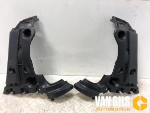 Begagnade Stötfångarram, bak Renault Kangoo Express (FW) 1.5 dCi 75 FAP Pris på förfrågan erbjuds av Van Gils Automotive