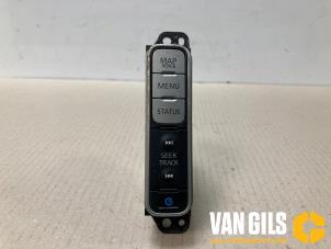 Begagnade Radiokontrollpanel Nissan Leaf (ZE0) Leaf Pris på förfrågan erbjuds av Van Gils Automotive