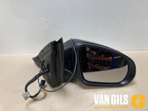 Gebruikte Spiegel Buiten rechts Mercedes C (W205) C-300 2.0 EQ Boost Turbo 16V Prijs € 349,99 Margeregeling aangeboden door Van Gils Automotive