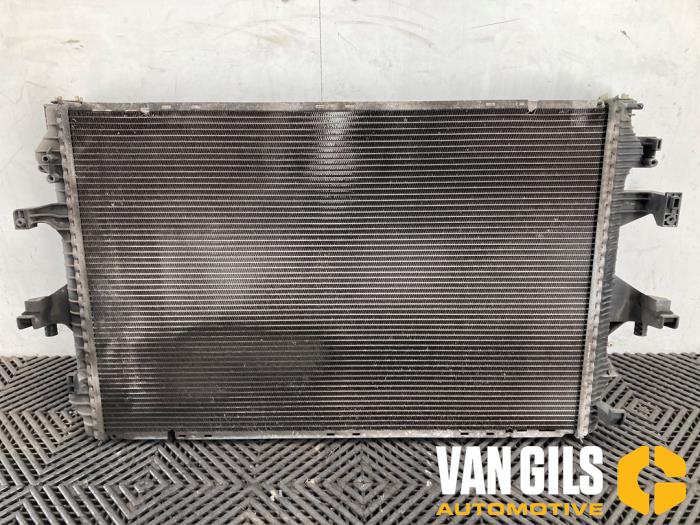 Kylare från en Volkswagen Transporter T5 2.5 TDi PF 2007