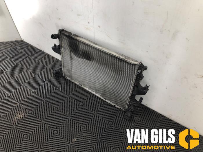 Kylare från en Volkswagen Transporter T5 2.5 TDi PF 2007