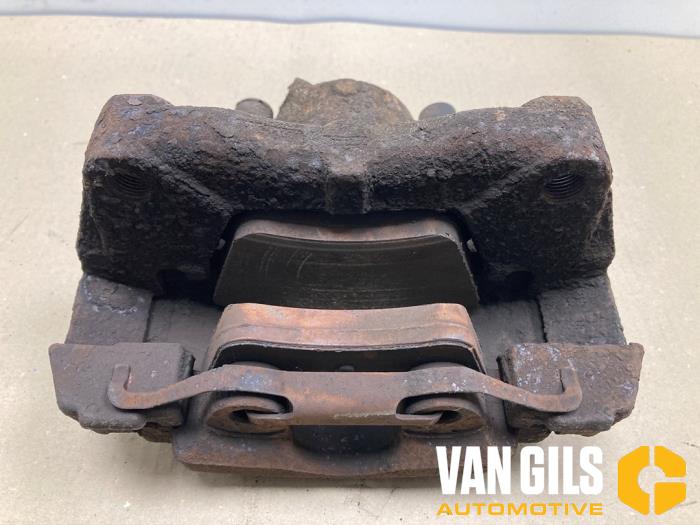 Främre bromsok, vänster från en Volkswagen Transporter T5 2.5 TDi PF 2007