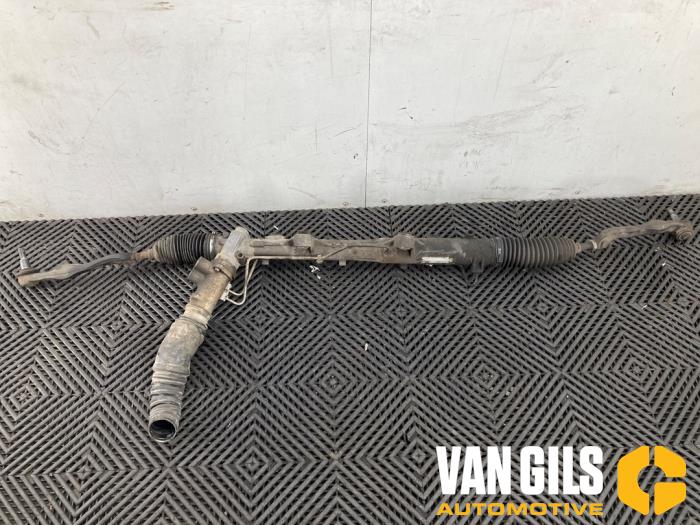 Servostyrningsbox från en Volkswagen Transporter T5 2.5 TDi PF 2007