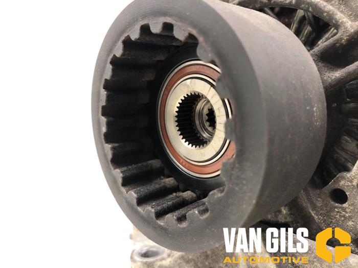 Dynamo från en Volkswagen Transporter T5 2.5 TDi PF 2007