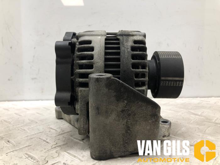 Dynamo från en Volkswagen Transporter T5 2.5 TDi PF 2007