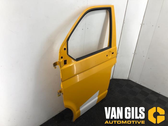 Dörr, 2-dörrars, vänster från en Volkswagen Transporter T5 2.5 TDi PF 2007