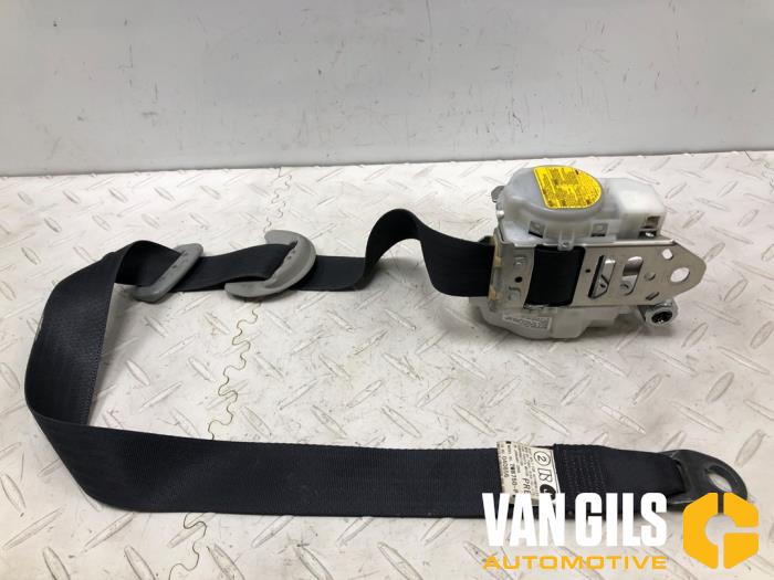 Främre säkerhetsbälte, vänster från en Lexus IS (E1)  2006