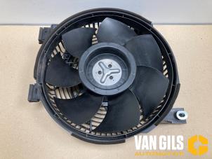 Używane Wentylator chlodzenia silnika Toyota Land Cruiser (J15) 2.8 D-4D 16V Cena € 274,99 Procedura marży oferowane przez Van Gils Automotive