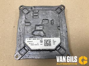 Używane Modułowy reflektor LED Peugeot 308 (L3/L8/LB/LH/LP) 1.2 12V e-THP PureTech 130 Cena na żądanie oferowane przez Van Gils Automotive