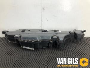 Używane Zbiornik AdBlue Mercedes B (W247) 2.0 B-200d Cena na żądanie oferowane przez Van Gils Automotive