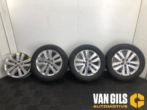 Gebruikte Sportvelgenset + banden Volkswagen Transporter T5 2.0 TDI DRF Prijs op aanvraag aangeboden door Van Gils Automotive