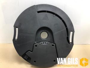 Begagnade Bashögtalare Audi RS 3 Sportback (8VA/8VF) 2.5 TFSI 20V Quattro Pris € 150,00 Marginaltabell erbjuds av Van Gils Automotive