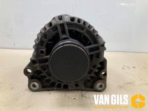 Gebruikte Dynamo Volkswagen Transporter T5 1.9 TDi Prijs € 60,00 Inclusief btw aangeboden door Van Gils Automotive